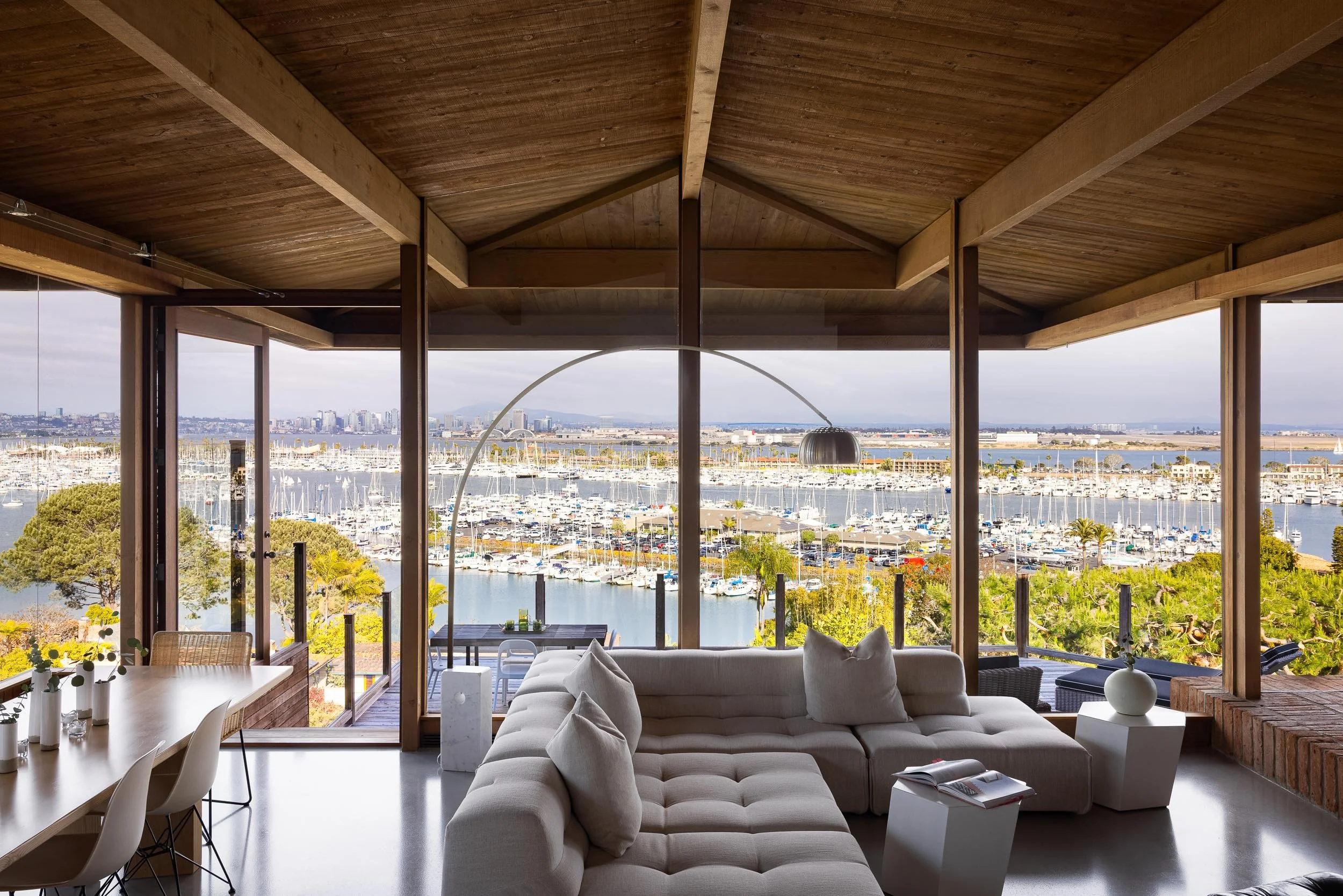 Late 1960s Masterwork by Architect Kendrick Bangs Kellogg - Point